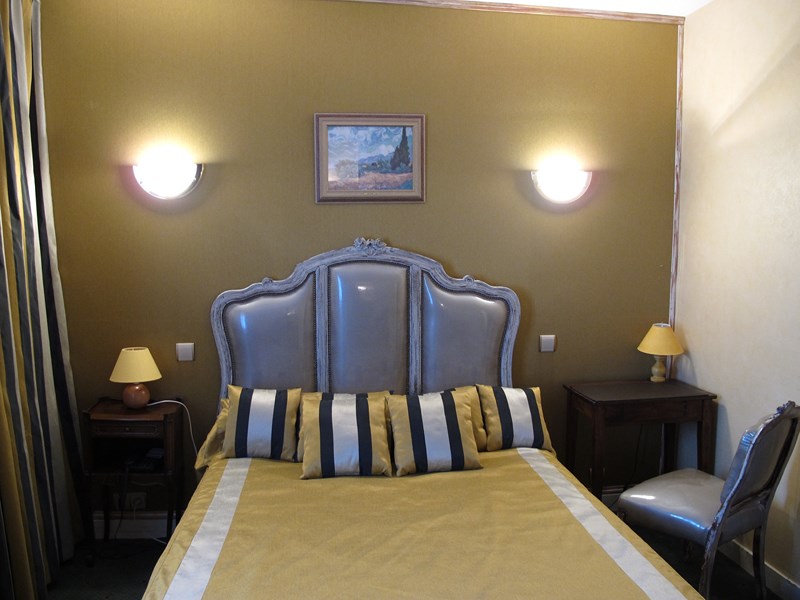 Chambre jaune côté - Crédit photo : OTSULLY