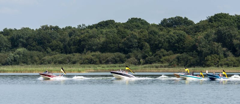 Etang du Puits_Club motonautique du Loiret (2)_WEB - Crédit photo :
