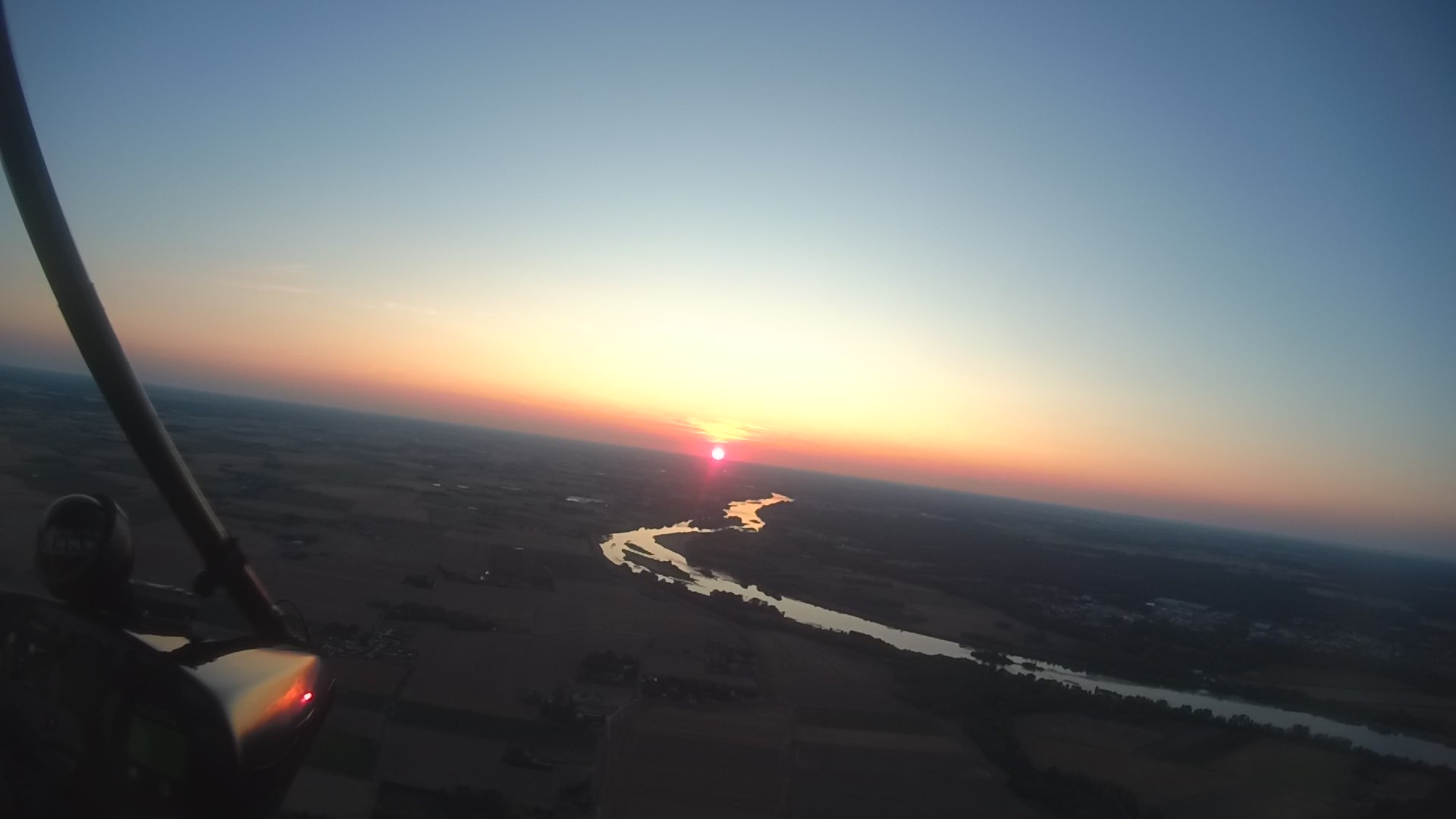coucher de soleil sur la Loire - Crédit photo :