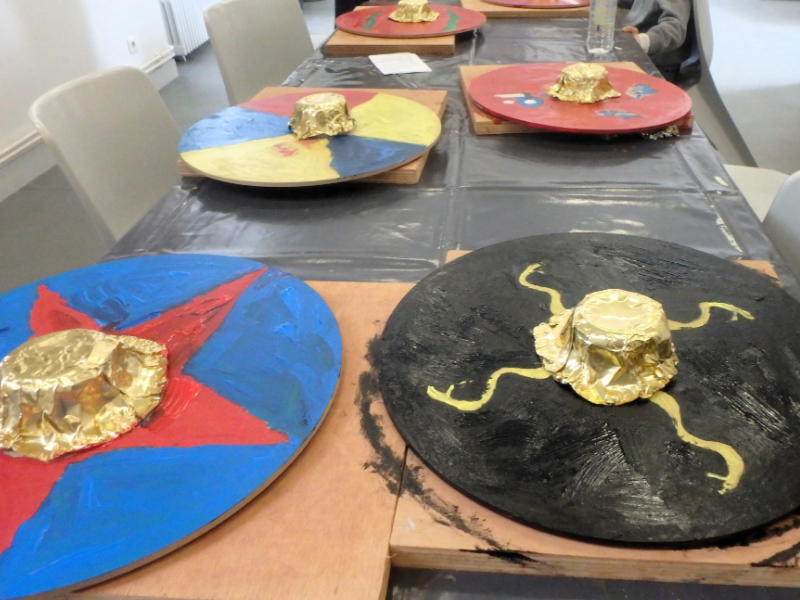 Ateliers archéologie : Bouclier mérovingien – De 9 à 12 ans